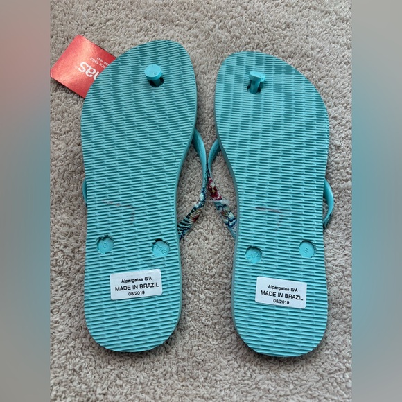 NWT The Havaianas Slim Sensation Flip Flops in Ice Blue - Picture 5 of 6